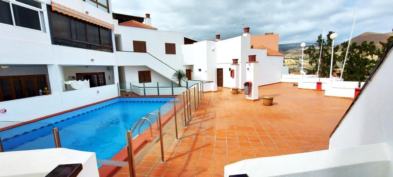Los Cristianos Apartment, 1 Bedroom Wifi Free & Big Terrace Exteriör bild