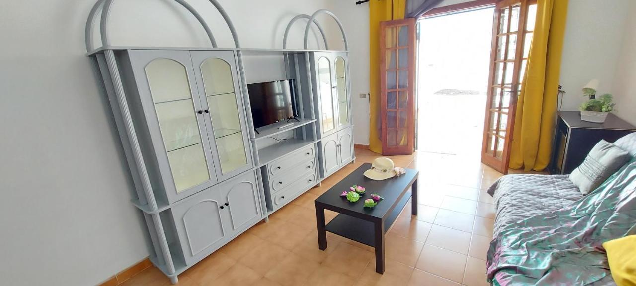 Los Cristianos Apartment, 1 Bedroom Wifi Free & Big Terrace Exteriör bild